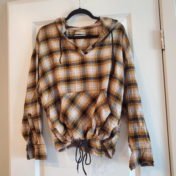 Urban Outfitters Tops - Urban Outfitters Hooded drawstring lightweight sweatshirt plaid design